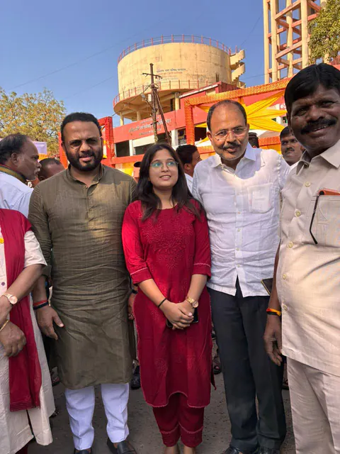 Siddhali Anup Shah with community members at a public event
